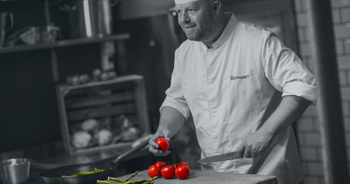 level mathuset facebook home